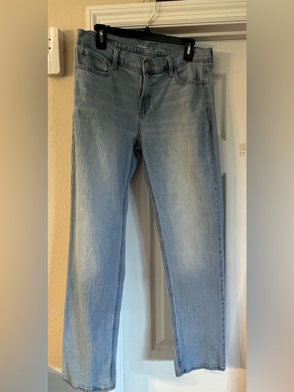 Old Navy Light Wash Women’s Boyfriend  Jeans